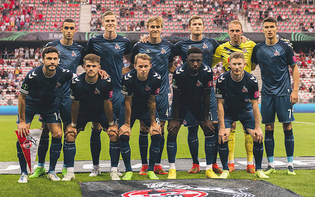 山东队双塔统治篮下