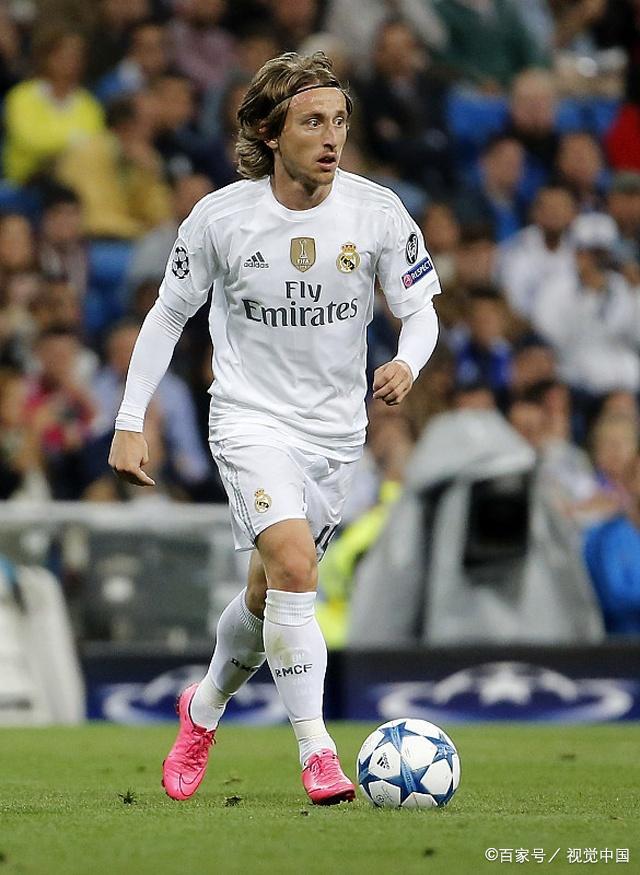 替补神兵！凯尔登·约翰逊5分钟轰13分，带队反超湖人9分