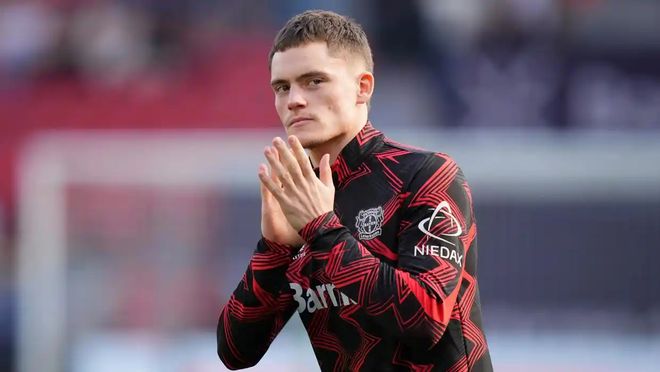 东体：足协曾考虑年初组织国足冬训，届时主教练也一并亮相